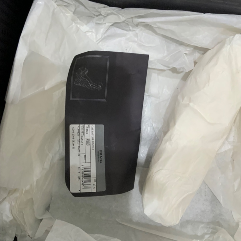 Authentic PRADA Black Raffia Wedges - Picture 7 of 10
